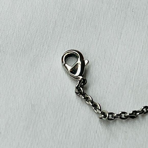 Louis Vuitton V Essentiel Necklace Employee Uniformes 2-Tone Gold/Silver - Picture 8 of 10